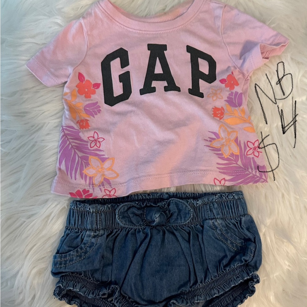 GAP Pink Floral Top and Denim Shorts